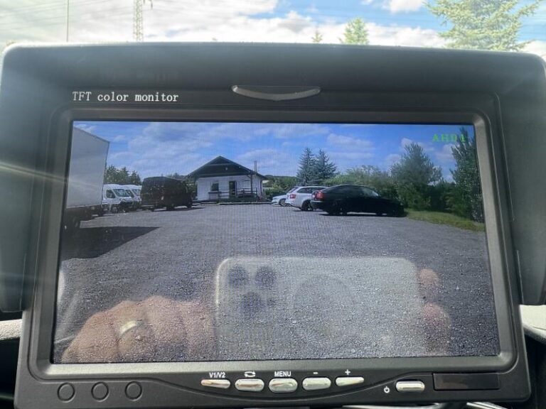 50837404_38