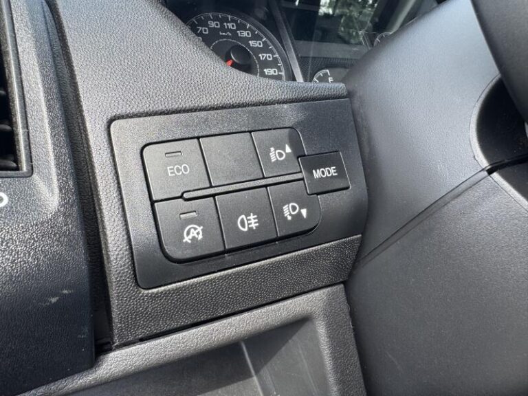 50837417_37